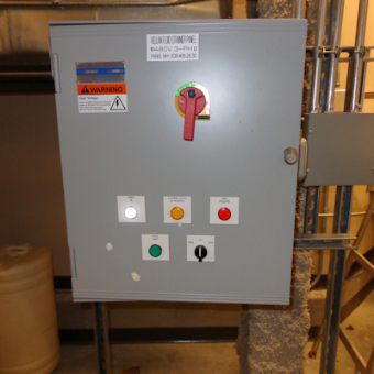 Automatic Strainer Control Panel: Automatic Hellan strainers are equipped with motorized screens that can remotely cleaned using a simple control panel.